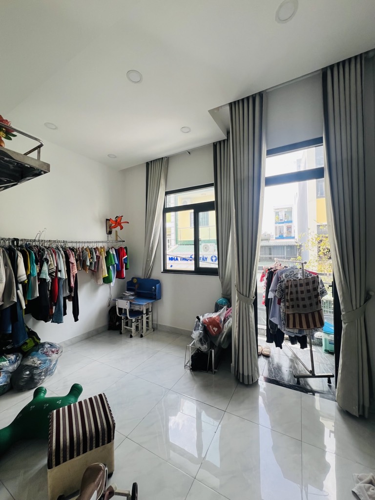 Bán nhà mặt tiền đường Gò Xoài, Bình Tân giá nhỉnh 4,7 tỷ